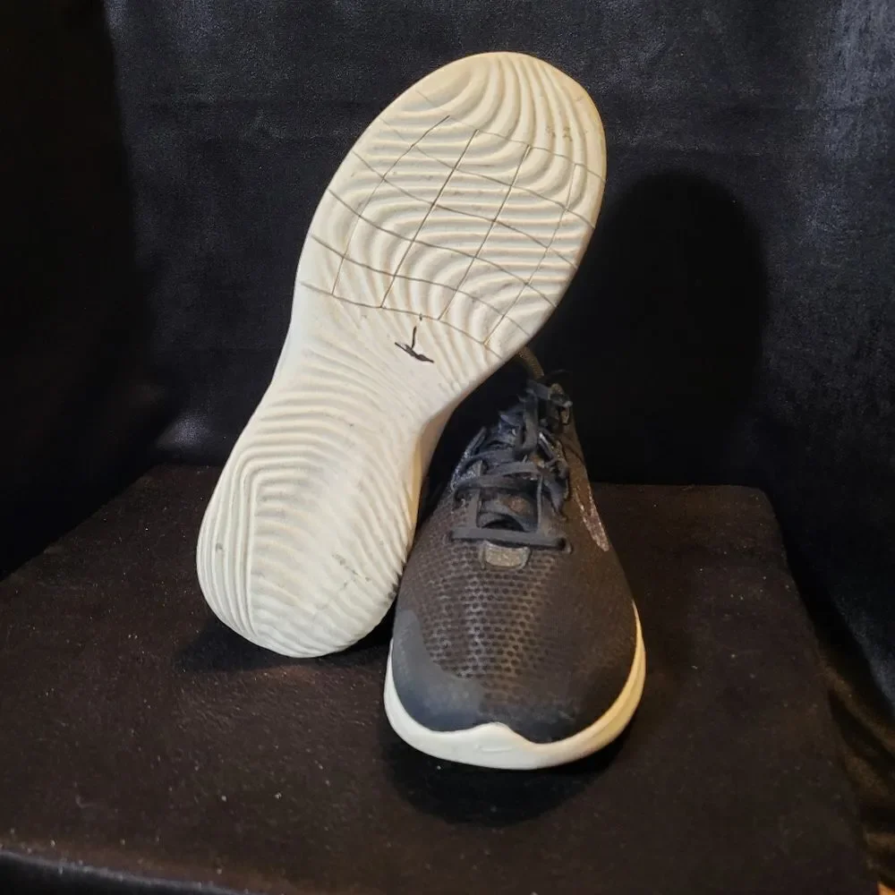 Nike men's 12
